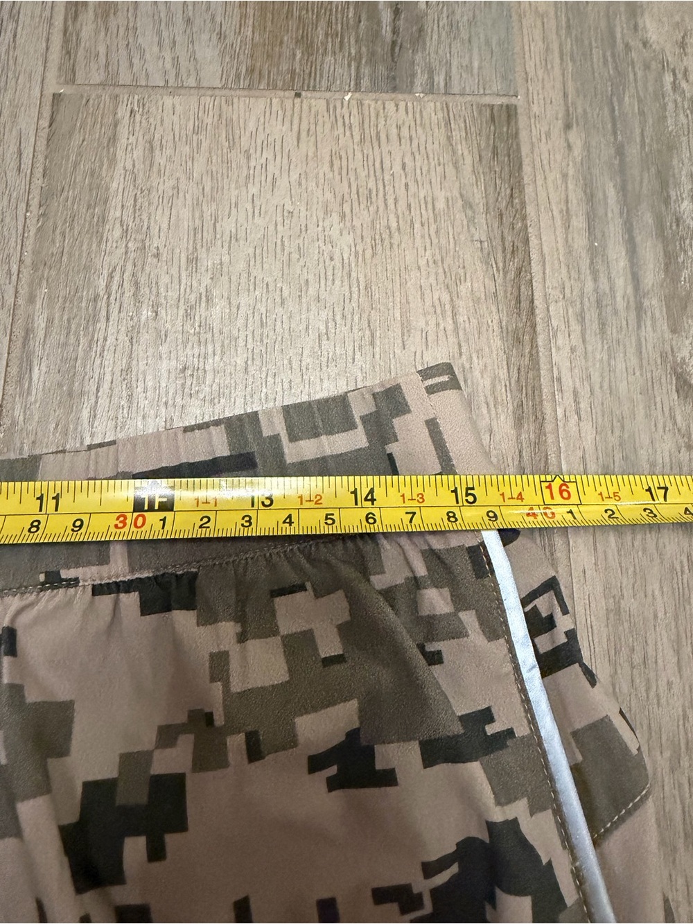 ASRV DSG-1117 AEROTEX™ 3" DISTANCE SHORT
DIGITAL CAMO "BLADE" - Picture 4 of 8